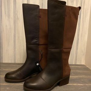 Sorel Cate Tall Boot; (12/16) just received; too tight; offering free shipping!